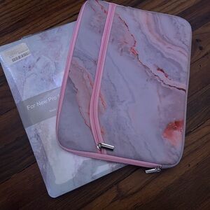 Hard and Soft Case for MacBook Pro 13”